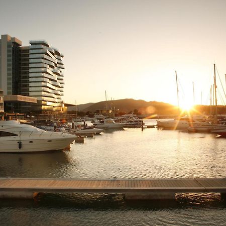Troia Design Hotel Ngoại thất bức ảnh Sunset at the Port of Hvar